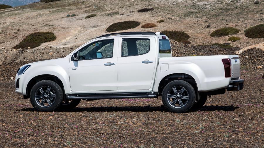  Isuzu D-Max Double Cab 2017 года  (WW) (фото 7 из 13)